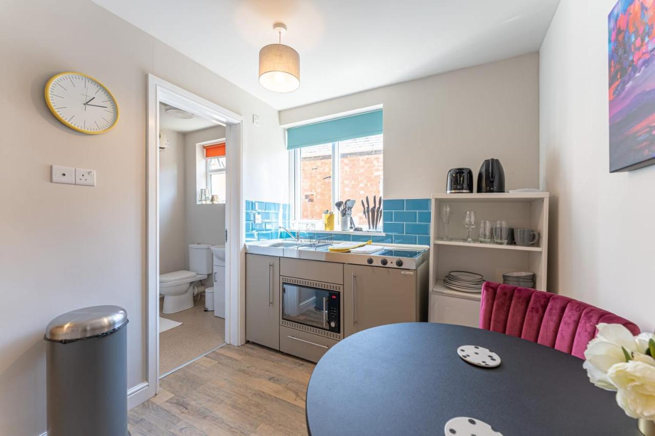 Superb One Bedroom Apartment In Coventry Cv1 *New* מראה חיצוני תמונה
